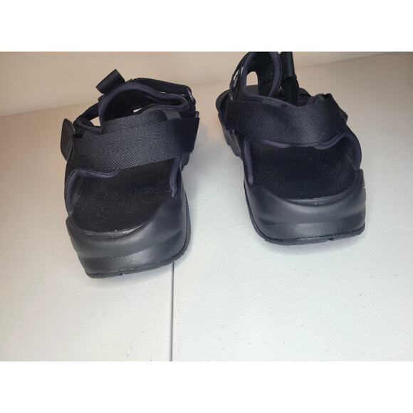 Nike Canyon Sandals Mens 13 Black Adjustable Straps Rugged Hiking Outdoors